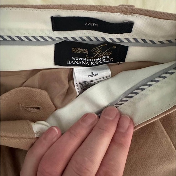 Banana Republic Women’s Wool pants - Picture 5 of 5